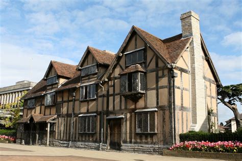 bricomen tudor|tudor architecture history.